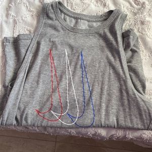 Fri fit tank top